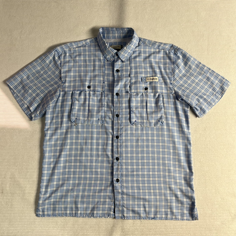 Magellan Outdoors Shirt Mens L Blue Check Short Sleeve Fishing Vented Button Up